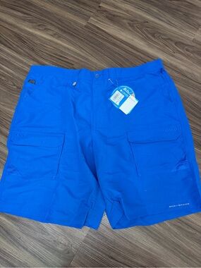 NWT Columbia PFG Permit II Blue 42x10 Nylon Shorts